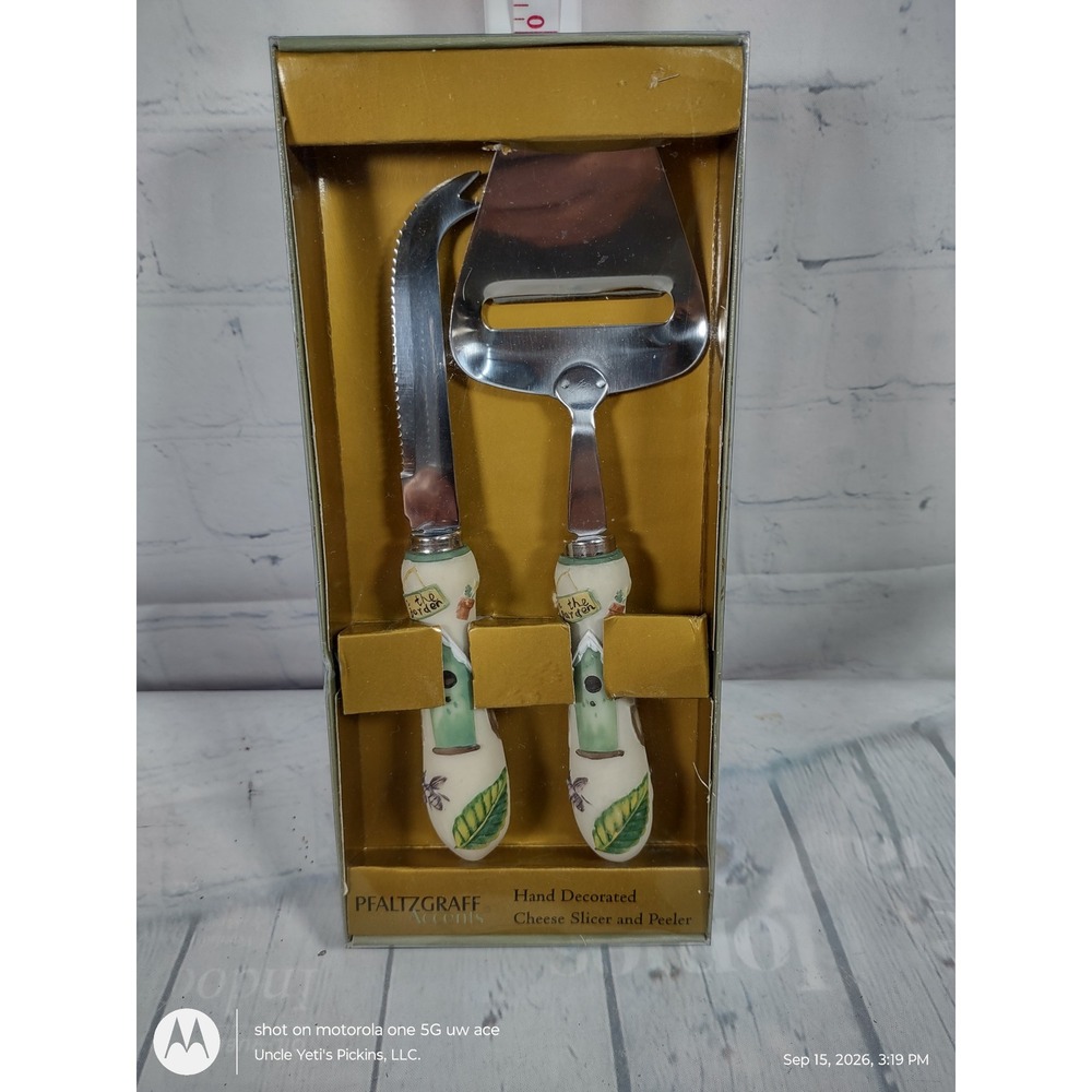 Pfaltzgraff Accents Garden Cheese Slicer and Peeler Set Birdhouse Bee Ceramic